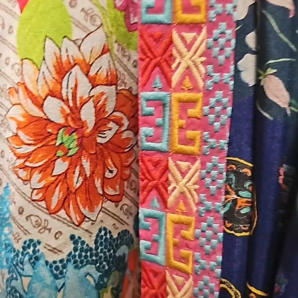 JOHNNY WAS DREAMER PRINT REVERSIBLE SILK  KIMONO W/EMBROIDERY SZ. MD! - Picture 14 of 16